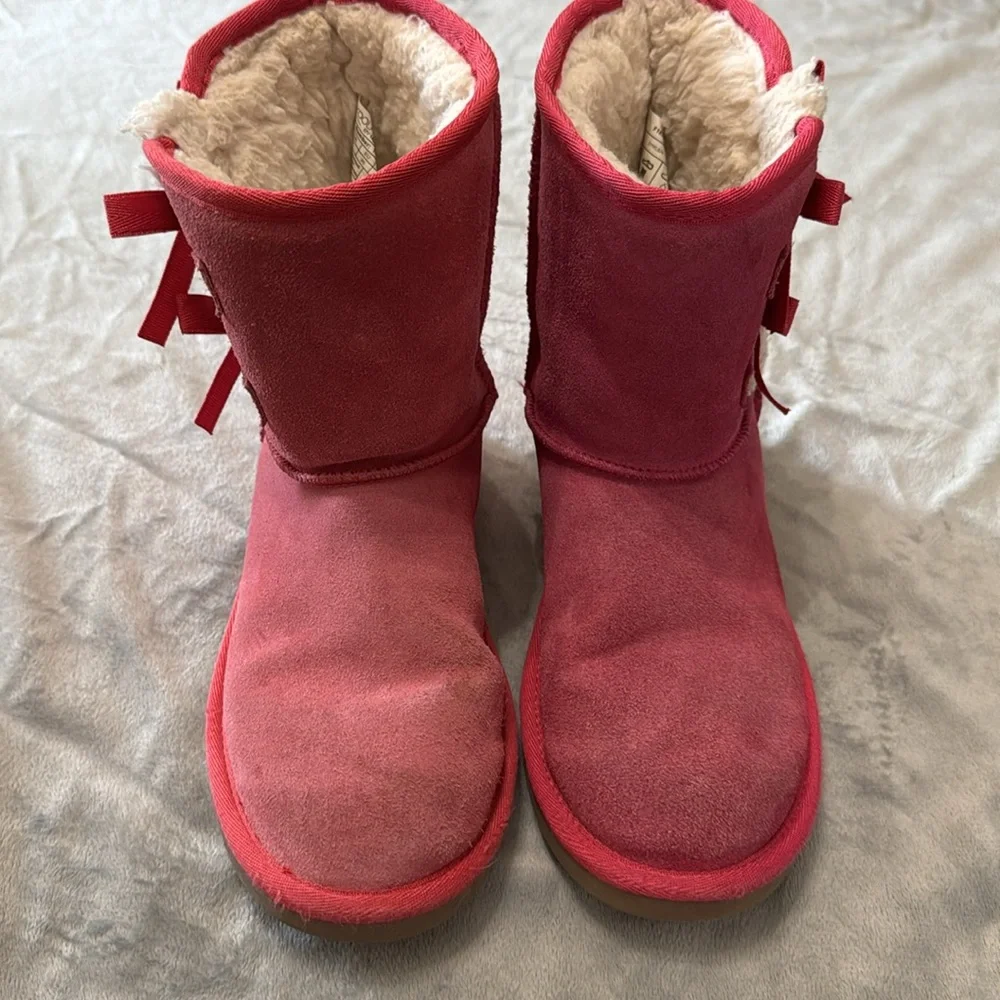 Koolaburra‎ by Ugg Girls 3 Suede Victoria Pink Bows Short Boots Warm Winter Kids